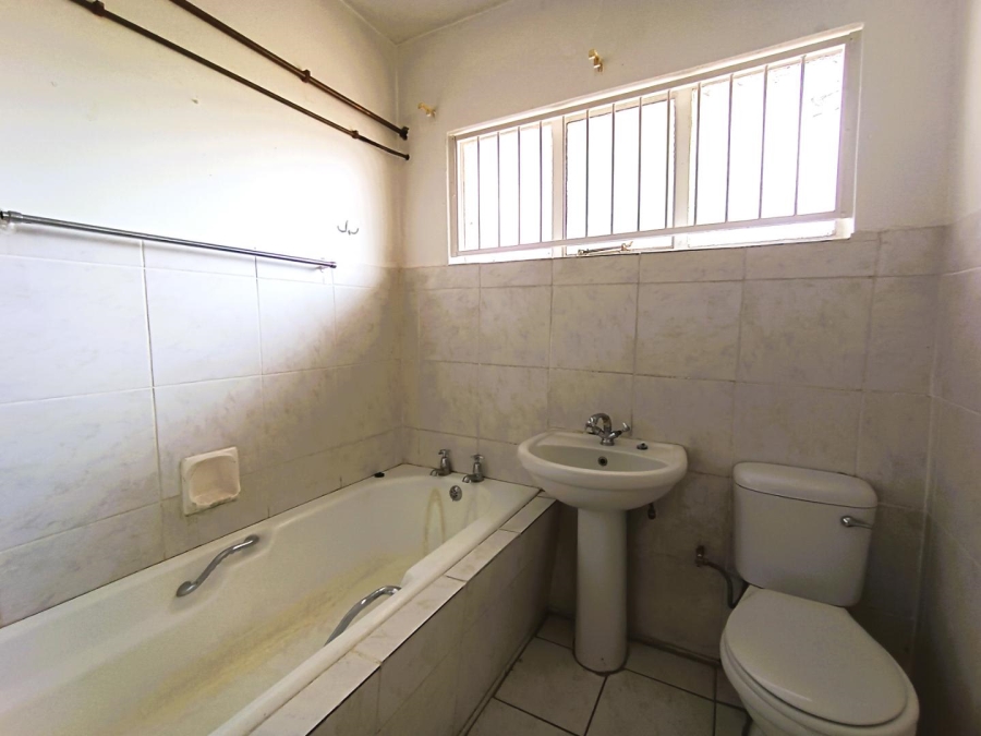 2 Bedroom Property for Sale in Navalsig Free State
